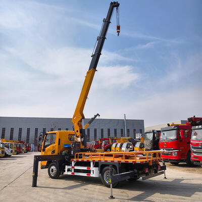Buy Hydraulic Vehicle Mounted Cranes 6 Ton Telescopic Arm Truck Crane online manufacture