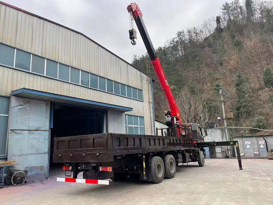 Buy 14 Ton Construction Machine Telescopic Boom Truck Mounted Crane online manufacture